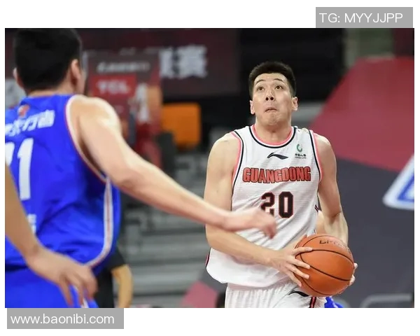 任骏飞领衔球队奋勇拼搏助力篮球梦想再创辉煌成就
