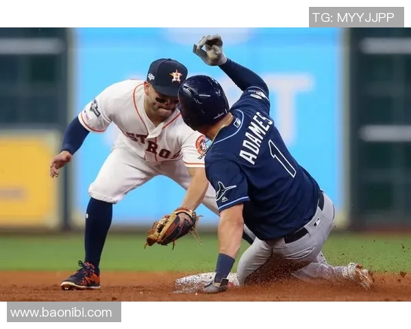 休斯顿与科罗拉多的激烈对决展现足球魅力与团队精神的巅峰较量