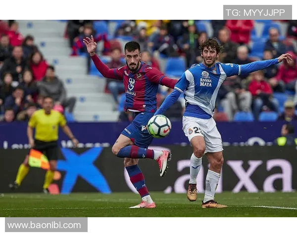 周日130拉齐奥与尤文图斯激战正酣谁能在意甲赛场笑到最后