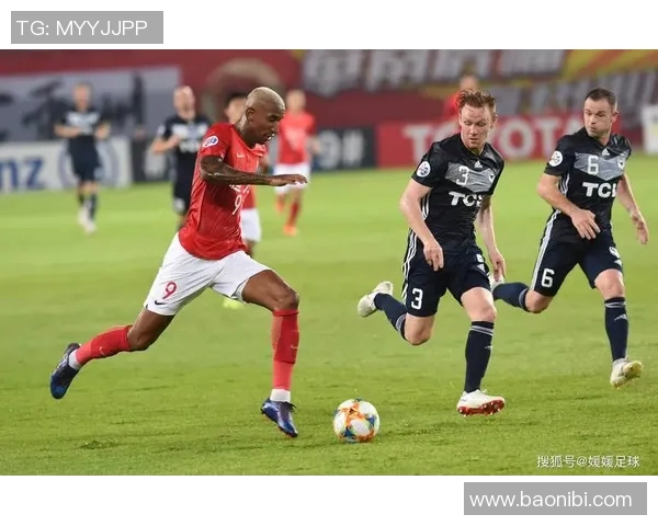 新城堡联与惠灵顿凤凰的精彩对决揭示足球魅力与团队精神的完美结合