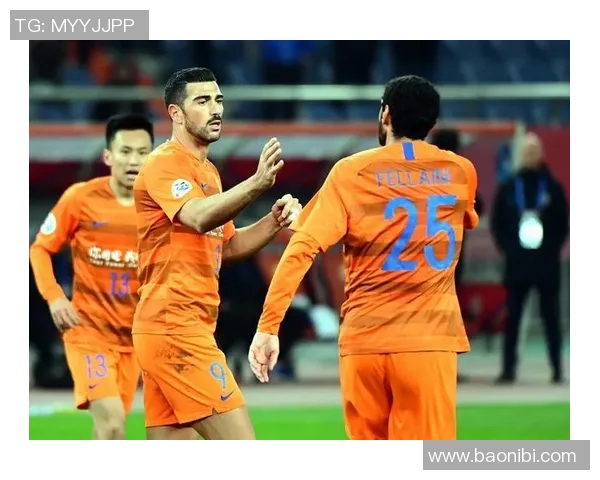 鲁能与苏宁激战正酣比分揭晓赛季精彩对决引发球迷热议 鲁能与苏宁激战正酣比分揭晓赛季精彩对决引发球迷热议